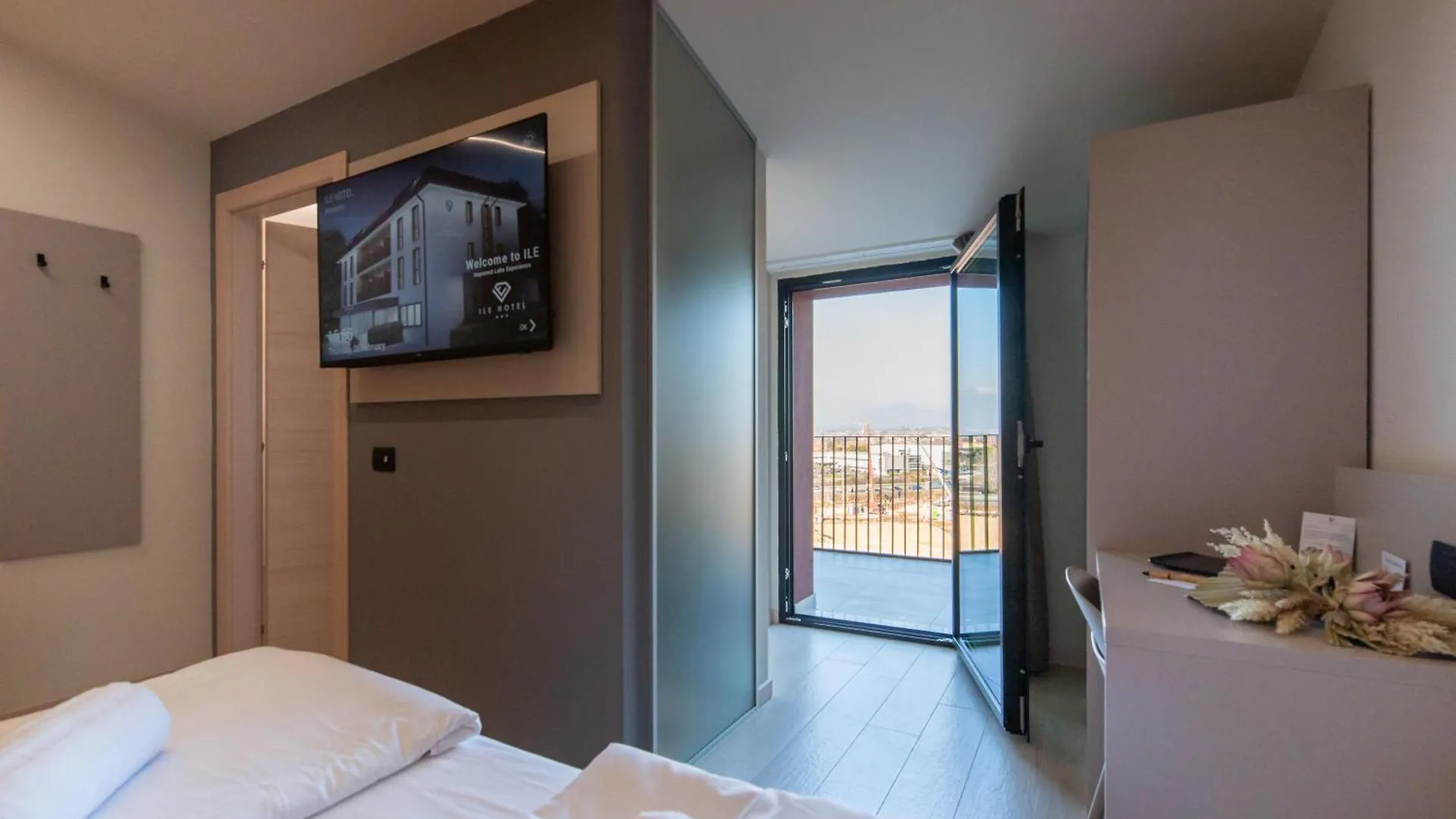 Ile Hotel Peschiera del Garda Italy