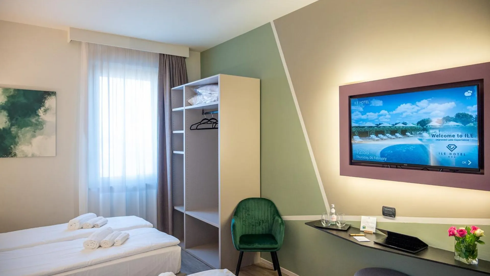 Ile Hotel Peschiera del Garda 3*,