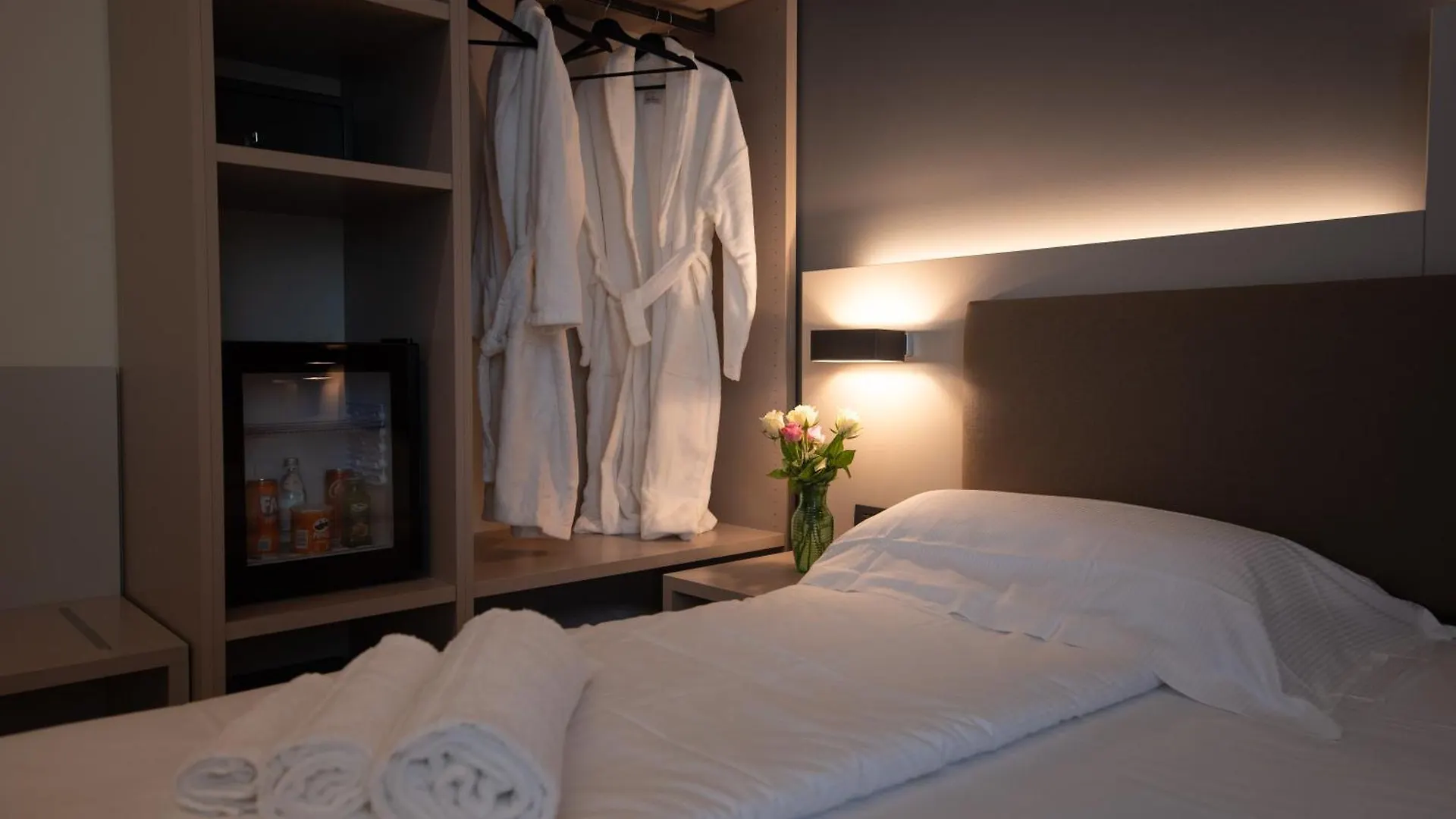Ile Hotel Peschiera del Garda Italy