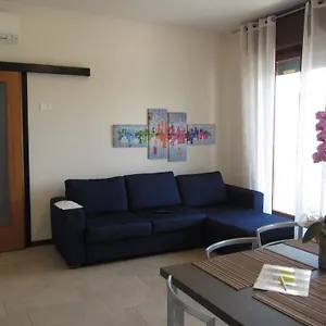 Salvi Peschiera del Garda