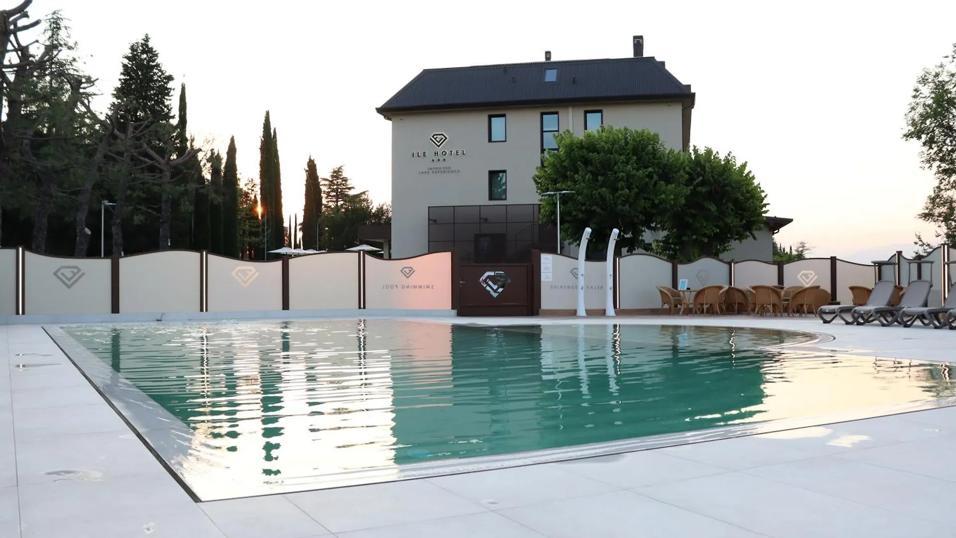 ***  Ile Hotel Peschiera del Garda Italy