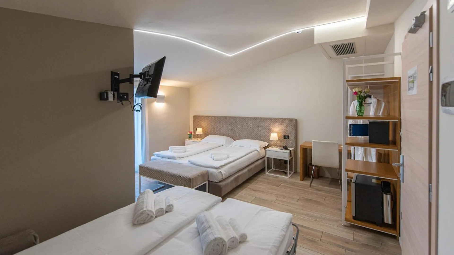 Ile Hotel Peschiera del Garda