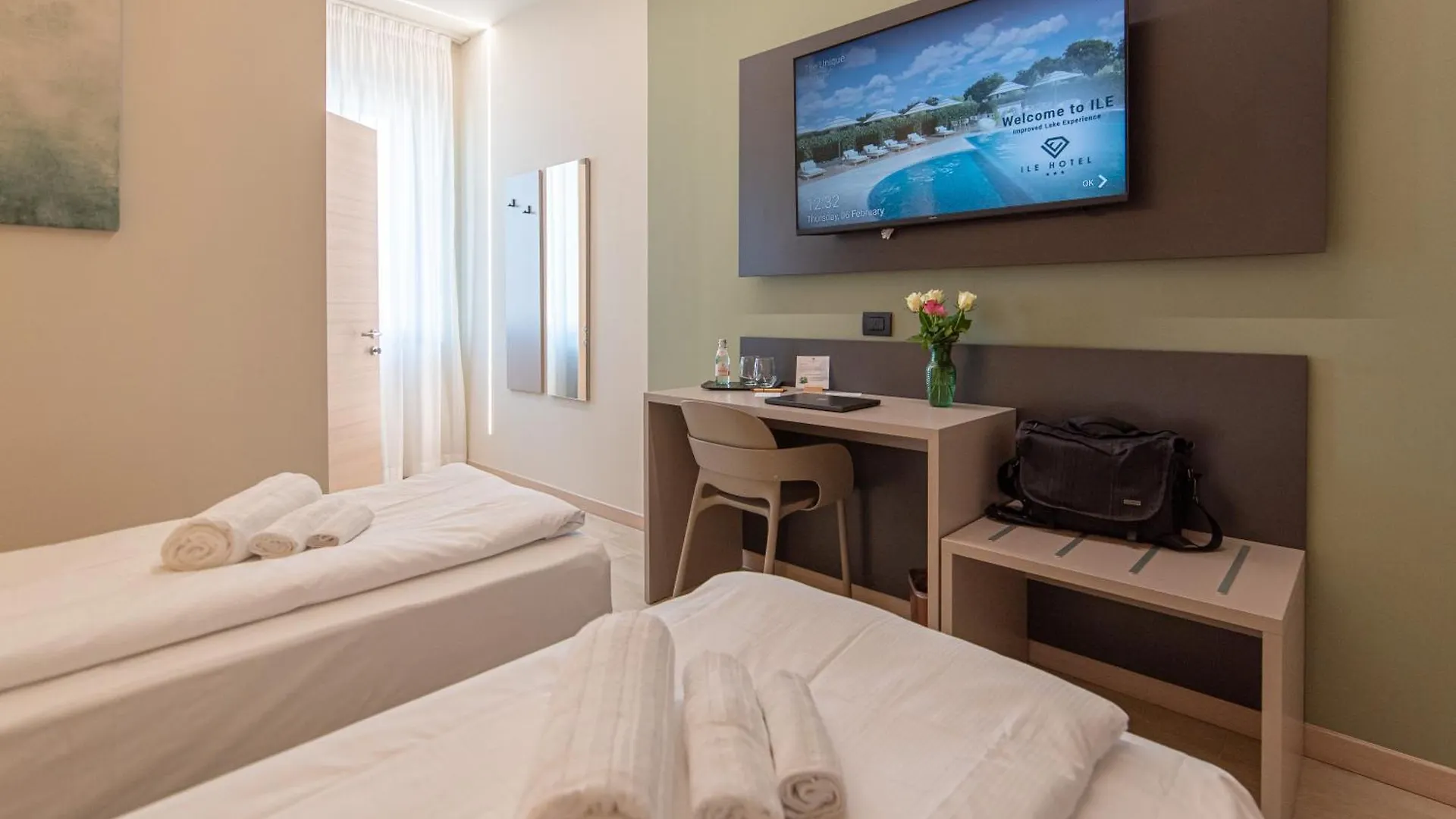 Ile Hotel Peschiera del Garda 3*,