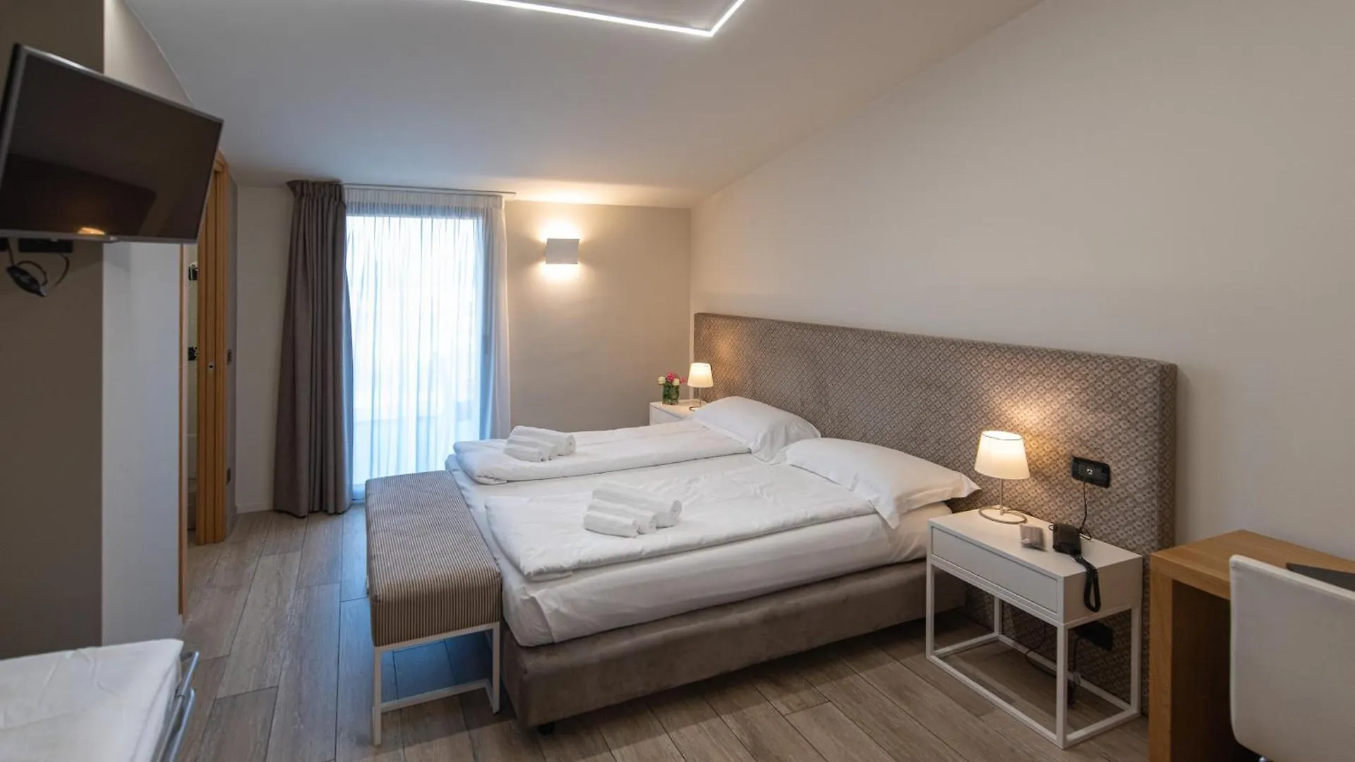 Ile Hotel Peschiera del Garda