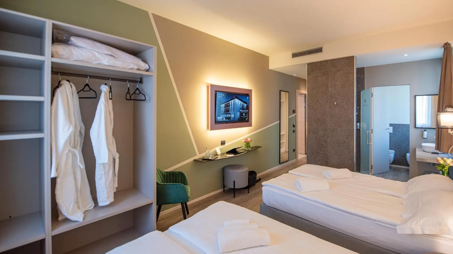 Ile Hotel Peschiera del Garda 3*,